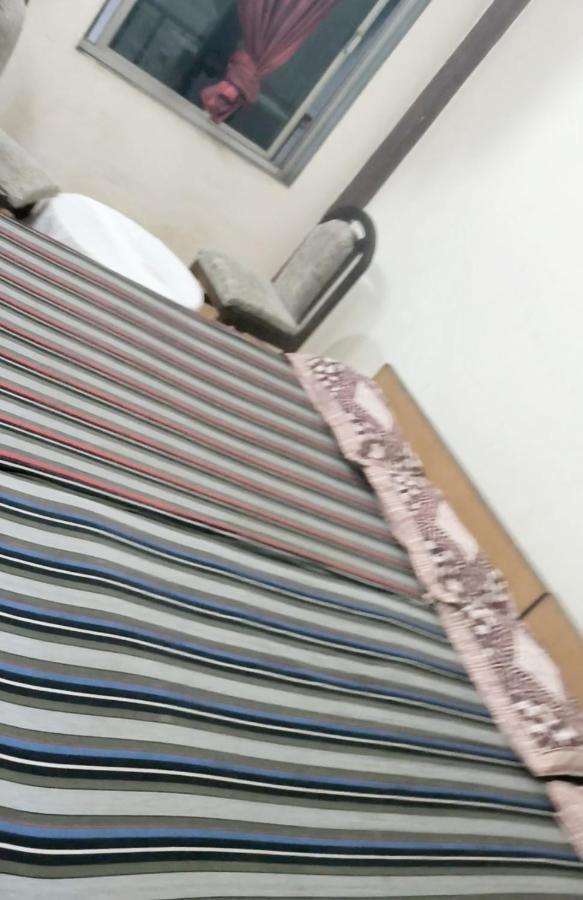 Gandhi Ganaga Guest House バラナシ エクステリア 写真